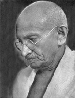 Photo Gallery of Mahatma Gandhi (1933-1948)